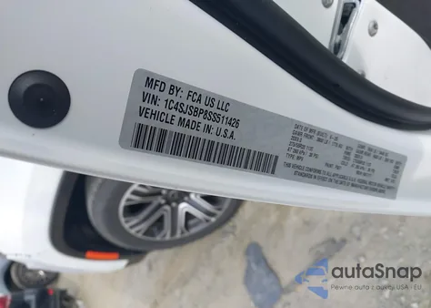 2025 Jeep Wagoneer L Series Ii 4X4 z USA, uszkodzony, nr VIN 1C4SJSBP8SS511426